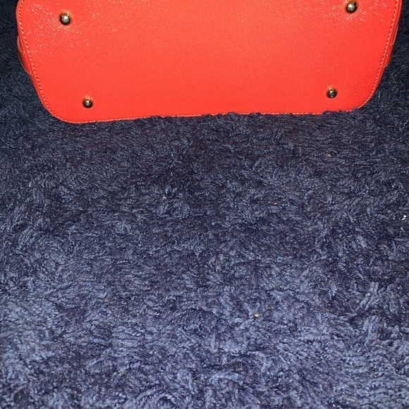 Handbag - Picture 6 of 6